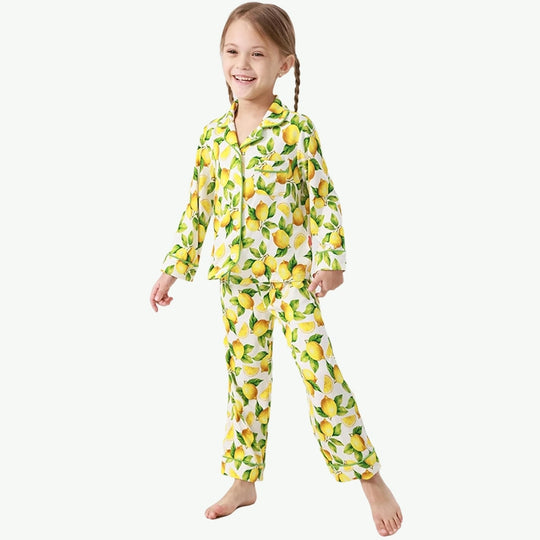 Conjunto de pijama de dos piezas para niñas con estampado personalizado al por mayor