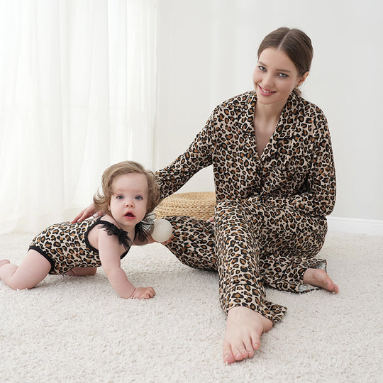 Fabricante mayorista de pijamas a juego para padres e hijos con estampado de leopardo personalizado
